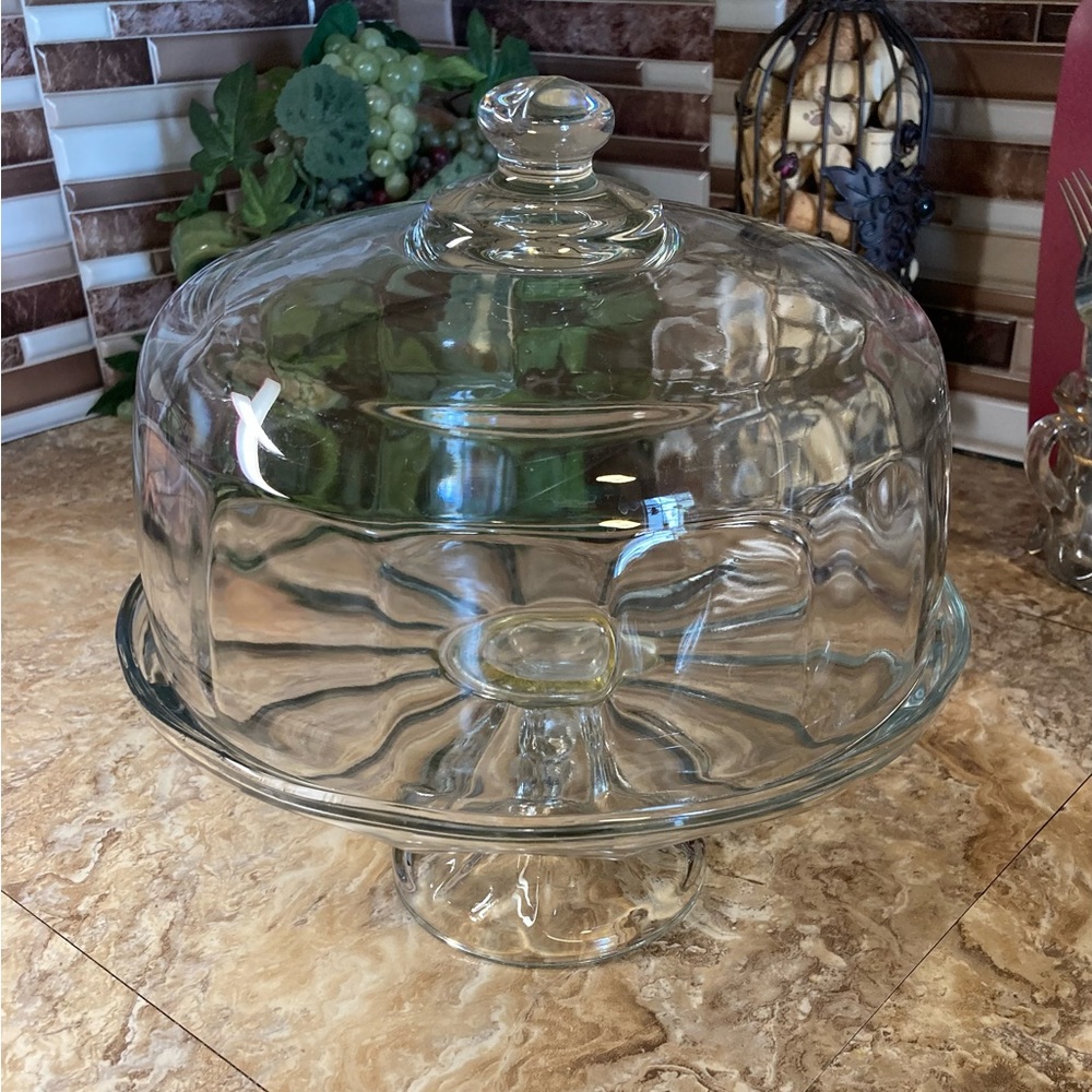 Glass Cake Holder